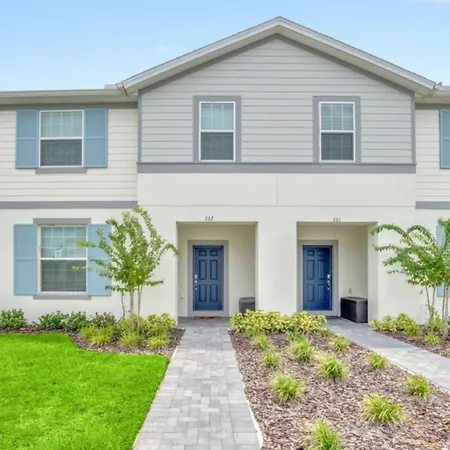 Grand 5 Bedroom Villa In Prime Location 6315